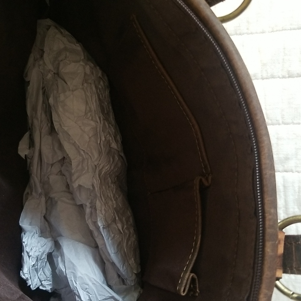 Ariat - Picture 11 of 13